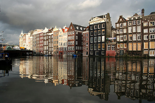 The Netherland,one of the 'Top 10 countries/regions with fastest Internet speeds' by China.org.cn.