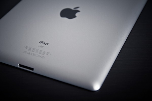 Apple Inc. is facing a possible fine of 240 million yuan (US$38 million) over iPad trademark infringement in China. [File photo]