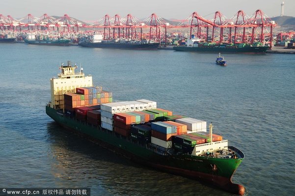 China's exports declined by 0.5 percent from a year earlier in January. [CFP]