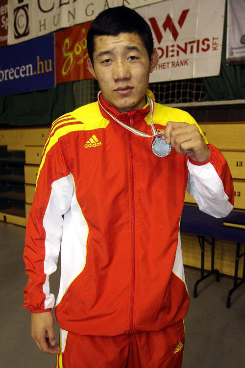 Chang Yong of China wins boxing gold in Hungary