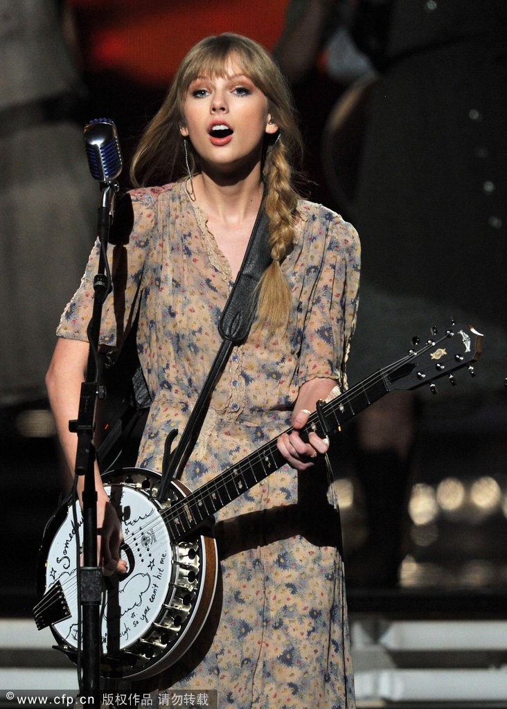 Musician Taylor Swift performs onstage at the 54th Annual Grammy Awards held at Staples Center on Feb. 12, 2012 in Los Angeles, California.