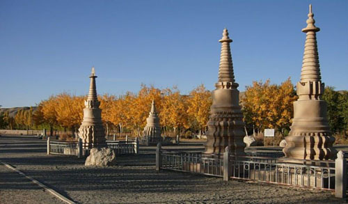 Kashgar--Lhasa,one of the &apos;Top 10 best cycling routes in China&apos; by China.org.cn.