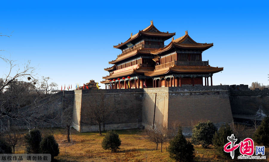 Xiyue Temple is located at the foot of the Huashan mountains in northwest China's Shaanxi province. The temple used to be a place where the emperors worship the god of the Huashan Mountains. The temple, which was named 'the Forbidden City of Shaanxi', covers an area of 120,000 square meters. It is also the biggest and the oldest temple among all the temples in the five great mountains in China. [China.org.cn] 