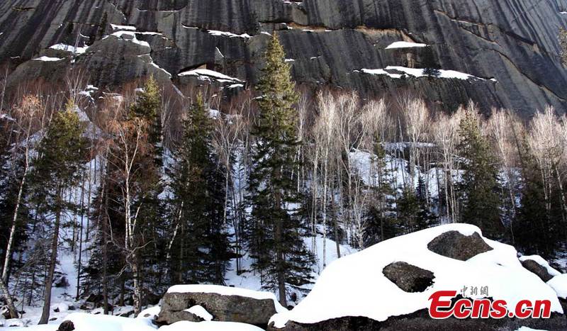 The national geological park Keketuohai, regarded as a minerals museum, lies in the Altai Range of northwest China's Xinjiang Uyghur Autonomous Region. The Keketuohai is recently classified as 5A-class scenic spot for its unique natural landscapes by the State Tourism Bureau. 