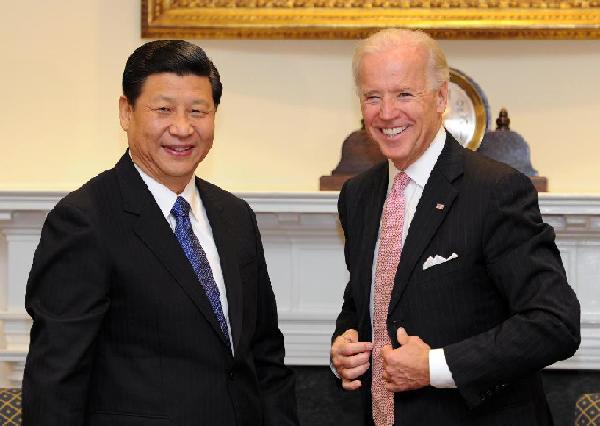 Chinese Vice President Xi Jinping (L) holds talks with his U.S. counterpart Joe Biden at the White House in Washington, the United States, Feb. 14, 2012. (Xinhua/Xie Huanchi)