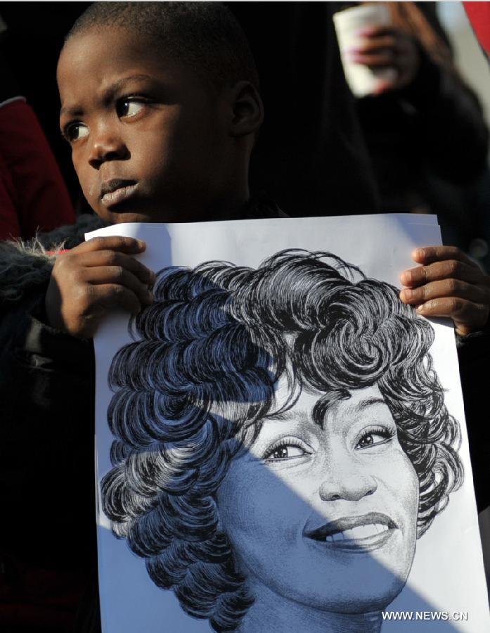 Fans mourn Whitney Houston near New Jersey funeral