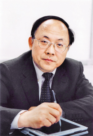 Liu Yingjian, one of the 'Top 10 disappointing IT CEOs of 2011' by China.org.cn