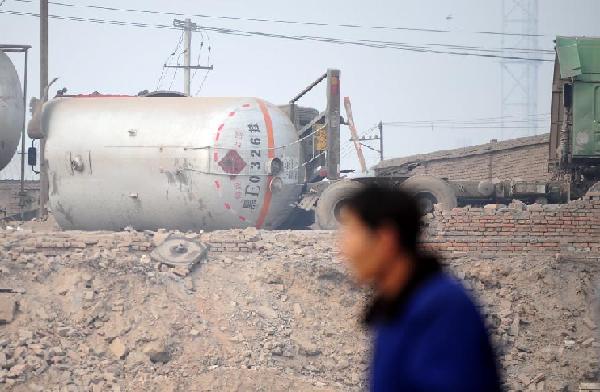 CHINA-LANZHOU-XIGU-TANK TRUCK-EXPLOSION (CN)