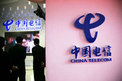 China Telecom announced it will start selling iPhone 4S on March 9. [File photo]