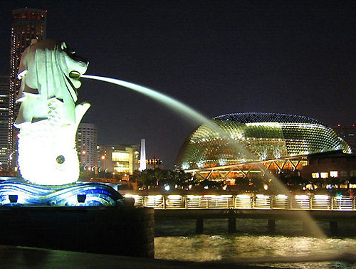 Singapore, one of the 'top 10 countries with most visitors to China in 2011' by China.org.cn.