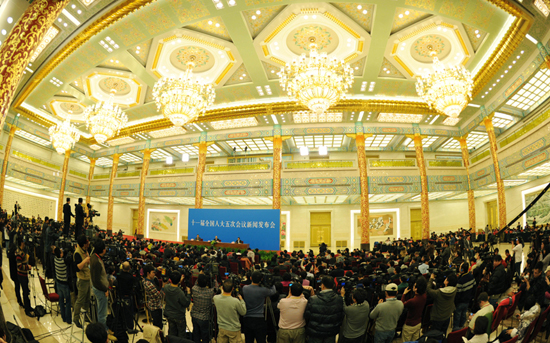 The Fifth Session of the 11th National People's Congress [NPC] held a press conference on Sunday.