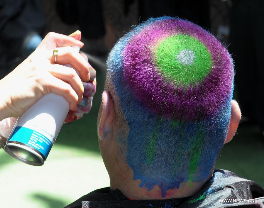 The Cancer Association of South Africa held the 2012 Shavathon from March 1 through 4, encouraging companies and individuals to shave or spray their hair to support cancer survivors.(