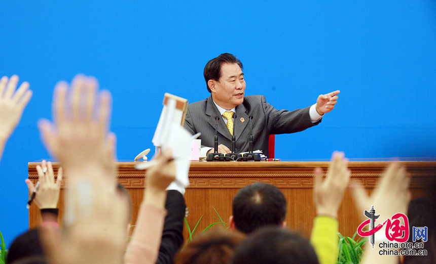 The Fifth Session of the 11th National People's Congress (NPC) holds a press conference Sunday in the Great Hall of the People on the schedule of the session and issues related to the work of the NPC ahead of the session's opening on March 5. Li Lianning hosts the press conference.