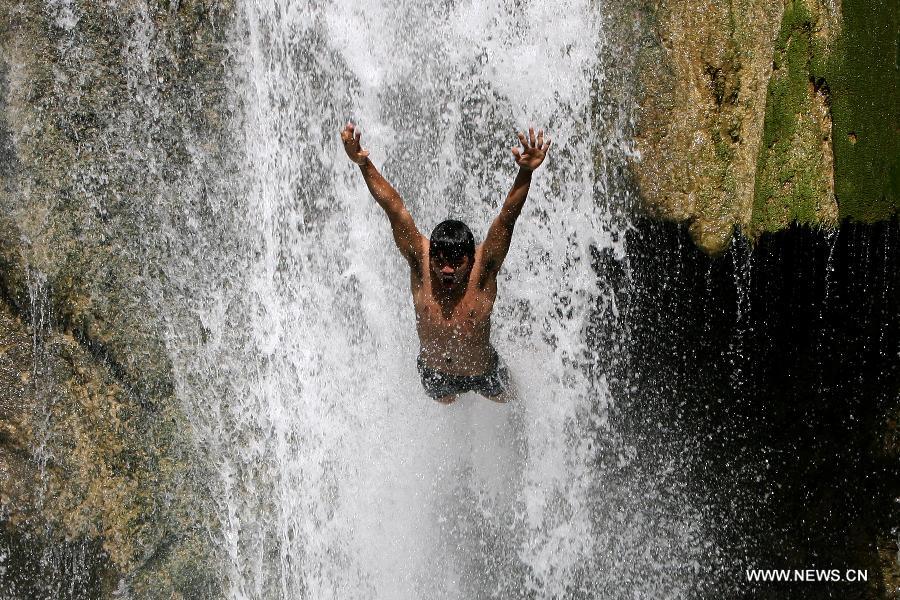 he Philippine Atmospheric Geophysical and Astronomical Services Administration [PAGASA] said the temperature may go beyond 34 degrees Celsius in summer. 