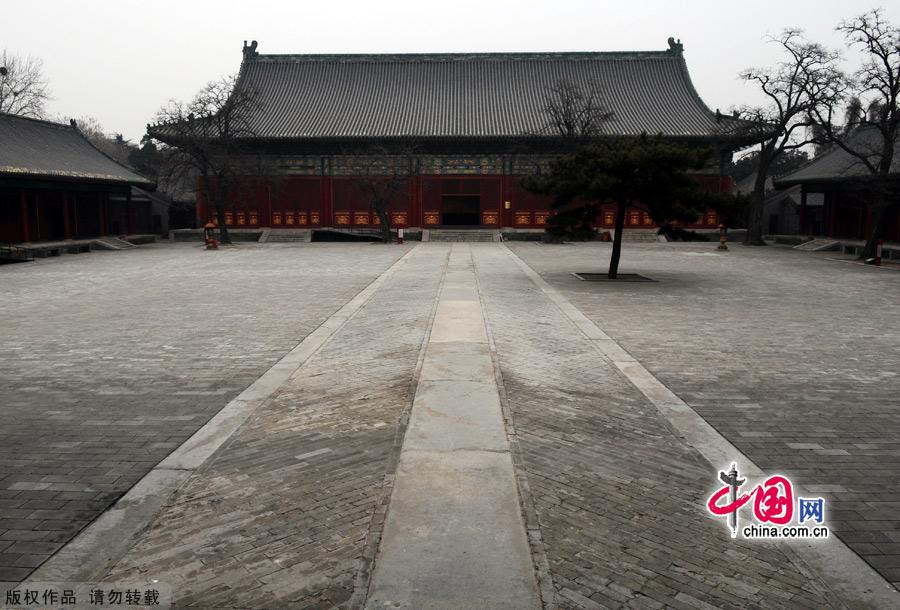 Beijing Ancient Architecture Museum is a historic site under Beijing Municipal protection. It lies in Xiannongtan on Dongjing Road, Xuanwu District, and is about 3 kilometers from Tiananmen Square. It is a theme museum that displays the history of ancient Chinese architecture.