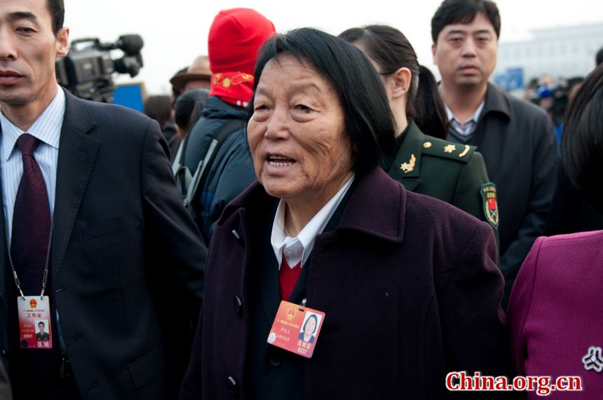 Shen Jilan, a people&apos;s delegate from Shanxi Province, has drawn the media&apos;s attention in 2010 when she said that she had &apos;never cast any against vote&apos; all the years. Shen said that her focus of the day was going to be studying Premier Wen&apos;s report. [China.org.cn]