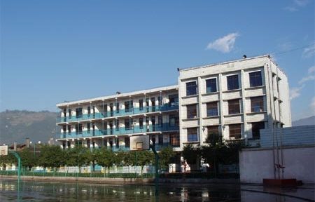 A school building of Sangzao Middle School, where was reported no casualties during the 2008 Sichuan earthquake. The shool buildings only sustained minor damages during the quake. [File photo]
