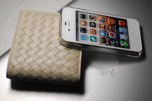Apple iPhone 4S, one of the 'top 10 best-selling cell phones in Asia' by China.org.cn.