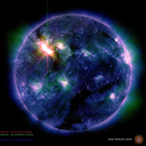 NASA handout image shows the Sun acquired by the Solar Dynamics Observatory on March 8, 2012. [Photo/Agencies] 