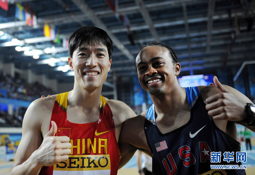 Aries Merritt from the United States stunned Chinese ace hurdler Liu Xiang to win the men's 60m hurdles here on Sunday at the IAAF world indoor championships, clocking 7.44 seconds. Liu Xiang took the second in 7.49 seconds. 