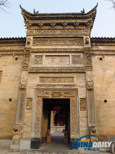 A photo of Shaanxi Guanzhong Folk Art Museum is taken on February 10, 2012. [Photo by Zhang Zixuan/China Daily] 