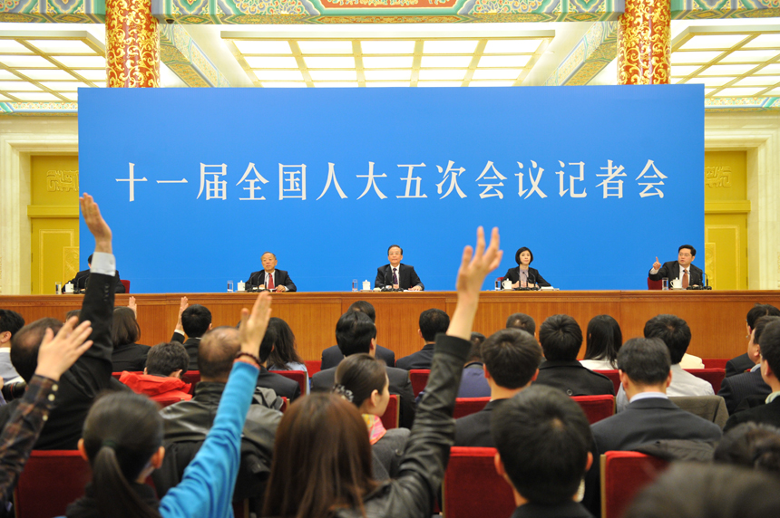 Chinese Premier Wen Jiabao meets the press after the closing meeting of the Fifth Session of the 11th National People's Congress (NPC) at the Great Hall of the People in Beijing, March 14, 2011. 