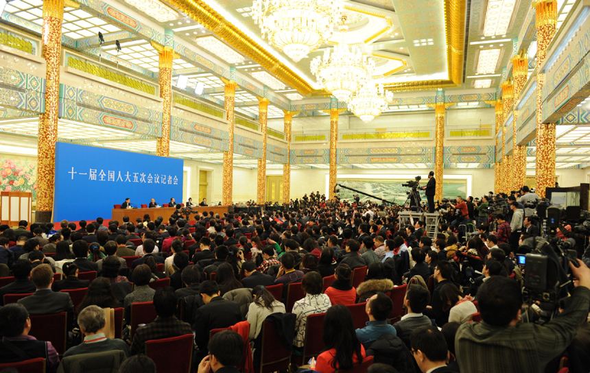 Chinese Premier Wen Jiabao meets the press after the closing meeting of the Fifth Session of the 11th National People's Congress (NPC) at the Great Hall of the People in Beijing, March 14, 2011. 