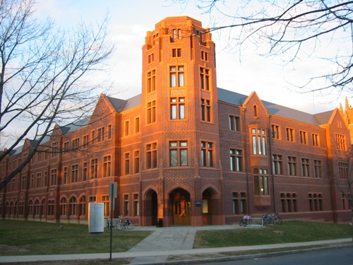Yale University, one of the 'Top Universities by Reputation 2012' by China.org.cn
