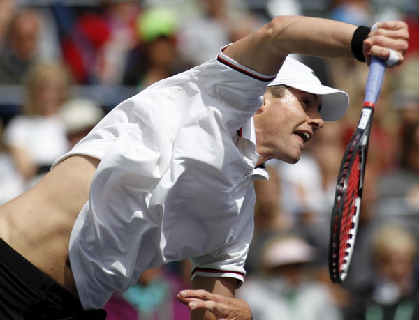 Federer beats Isner to win Indian Wells