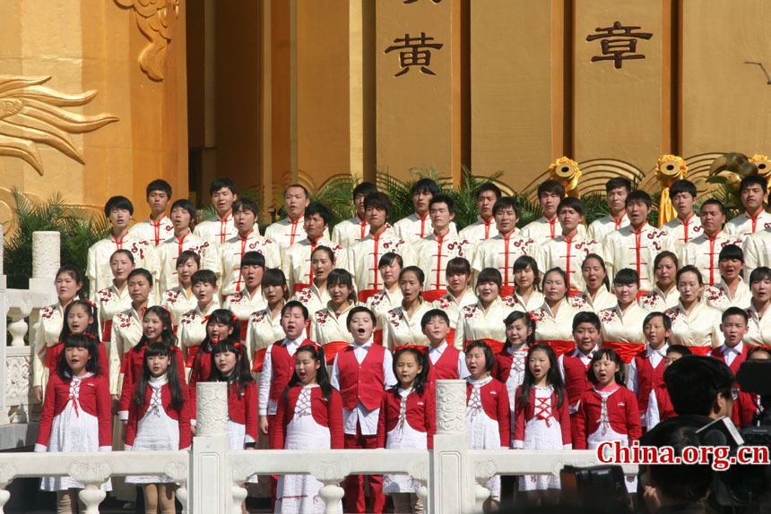 Huangdi worshipping ceremony held in C. China