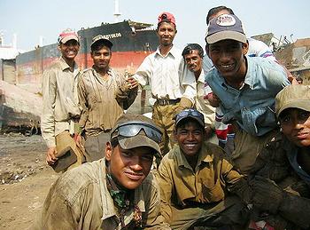 Ship recycling workers in Chittagong, Bangladesh. [Environment News Service] 