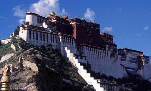 Potala Palace in Tibet [China.org.cn] 