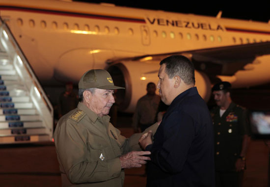 Chavez returns to Cuba for chemotherapy