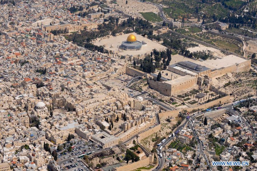 Photo taken on March 26, 2012 shows the bird's-eye view of the old city of Jerusalem. Jerusalem is located in the Judean Mountains between the Mediterranean Sea and the northern edge of the Dead Sea. It is a holy city to the three major religions -- Judaism, Christianity and Islam. Today, the status of Jerusalem remains on the core issues in the Israeli-Palestinian conflict. 
