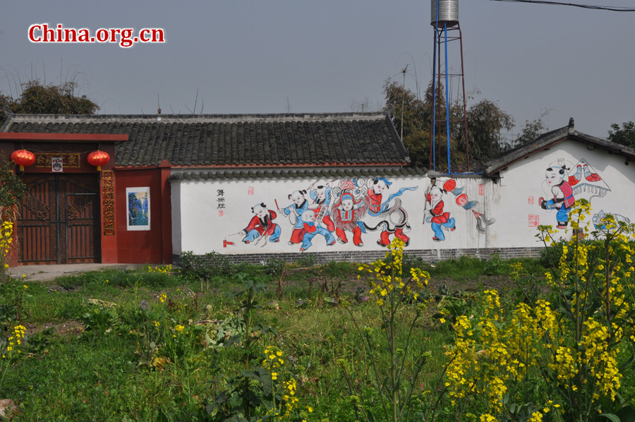 Photo shows the beautiful spring scenery of Nianhua village in Mianzhu City, southwest China's Sichuan Province, Mar. 18, 2012. Mianzhu was one of the worst-hit cities in the devastating 2008 Wenchuan earthquak. [China.org.cn/by Chen Xiangzhao] 