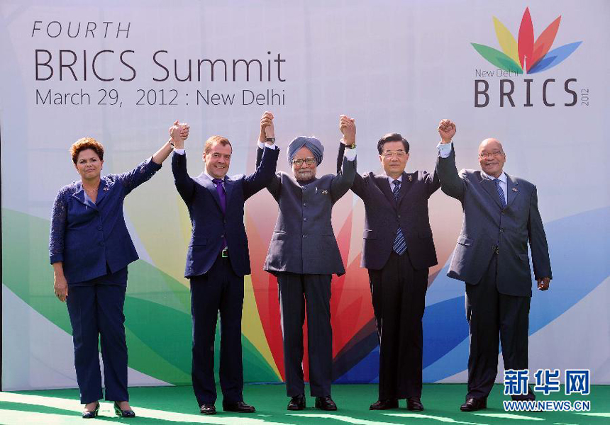  Chinese President Hu Jintao and leaders of BRICS, which groups Brazil, Russia, India, China and South Africa, met in New Delhi Thursday to discuss global governance and sustainable development and to coordinate their stands on major world and regional issues. 