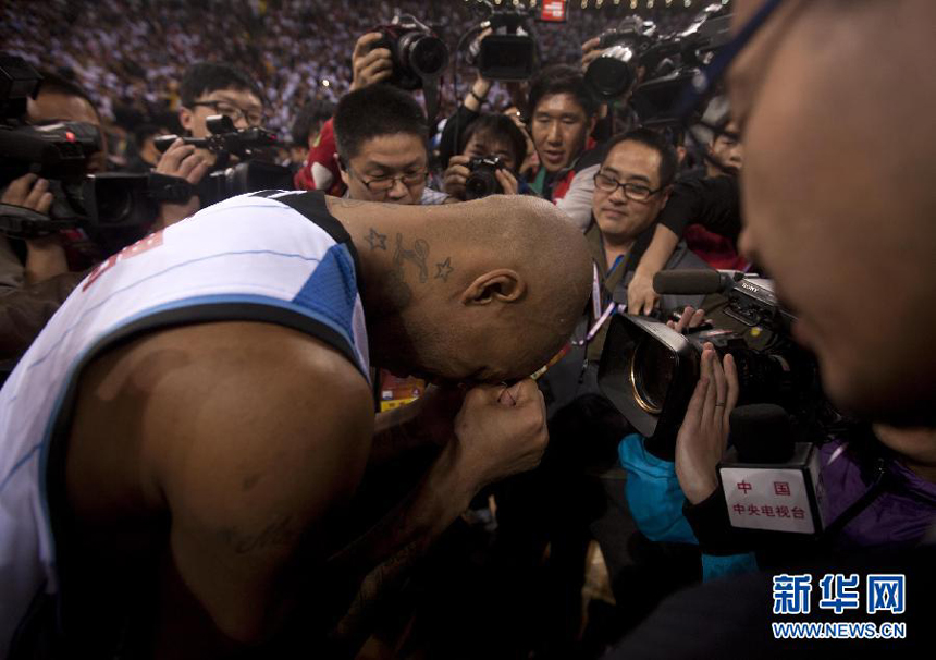 Beijing Ducks, led by former NBA star Stephon Marbury who notched game-high 41 points on Friday night, clinched their first-ever title of the Chinese Basketball Association (CBA) league.