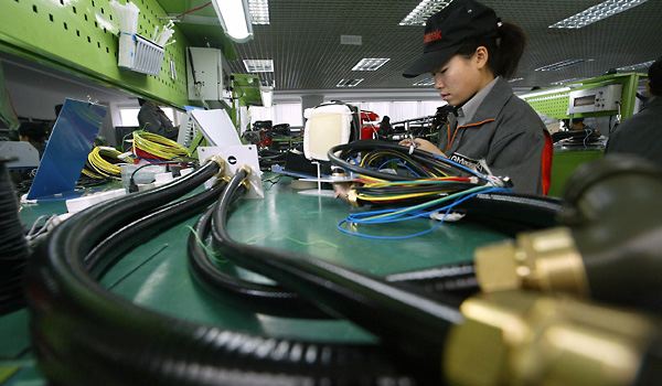 China's PMI index rose for fourth time in a row since October. [File photo]
