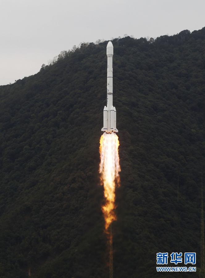 China successfully sends a French-made communication satellite 'APSTAR-VII' into orbit with its Long March-3B carrier rocket from southwest Xichang Satellite Launch Center in southwest China's Sichuan Province, March 31, 2012. [Xinhua]