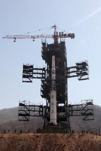 Photo taken on April 8, 2012 shows the rocket for launching Kwangmyongsong-3 satellite installed on the launch pad in Tongchang-ri base, Democratic People's Republic of Korea (DPRK). DPRK announced last month its plan to launch the Kwangmyongsong-3 satellite to mark the 100th birthday of late leader Kim Il Sung, which has triggered global concerns. [Zhang Li/Xinhua]