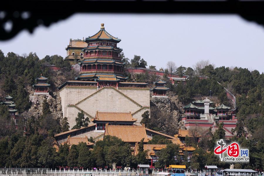 The Summer Palace is one of the finest examples of Garden Architecture in China and located in the northwest suburbs of Beijing. The Summer Palace comprises more than 3,000 structures, including pavilions, towers, bridges, and corridors. Covering 294 hectares, three quarters of the area is water. Its most distinctive features are Longevity Hill and Kunming Lake. [China.org.cn]