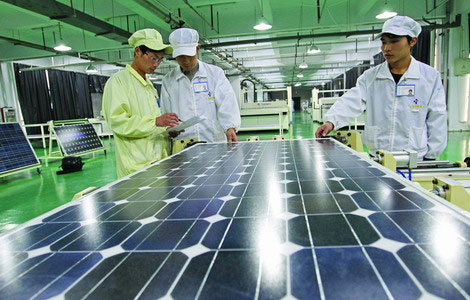 A solar panel factory in Huaibei, Anhui province. China's capacity to generate solar power is expected to double to about 5 gigawatts this year, according to Solarbuzz, a US-based solar industry consulting firm. [China Daily] 