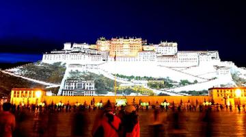 Photo taken on April 9, 2012 shows a night view of the Potala Palace in Lhasa, southwest China's Tibet Autonomous Region. The Potala Palace will extend its opening hours during the rush season to meet tourists' demand, the palace's administration said recently. (Xinhua/Wen Tao) 