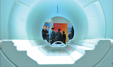 An image seen through a CT scanner at an international medical equipment exhibition in Beijing. Domestic makers are challenging foreign big names as the Chinese market expands.[China Daily]