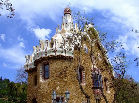 Real-life castles with fairytale designs