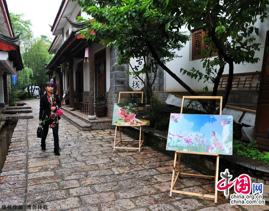 Southwest China's Yunnan tops the destination lists of many travelers in China, thanks to the area's awe inspiring natural scenery and diverse ethnic culture. The ancient town of Shuhe is one of the province's tourism gems, known for its well preserved architecture and carefully maintained traditions passed down from the heyday of the Tea Horse Road. [China.org.cn]