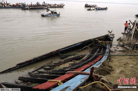 An overcrowded river ferry broke in two and sank in northeast India during a severe storm on Monday, leaving at least 105 people dead and almost as many missing, local police said. 