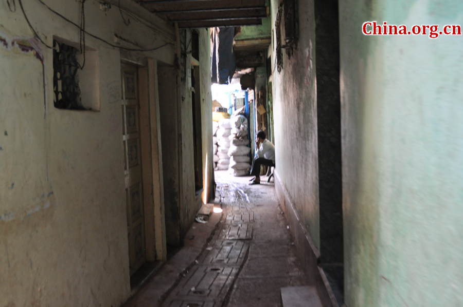 Photo taken on April 29 shows a slum in Mumbai, India. Mumbai is the capital of the Indian state of Maharashtra. It is the most populous city in India, and the fourth most populous city in the world. 