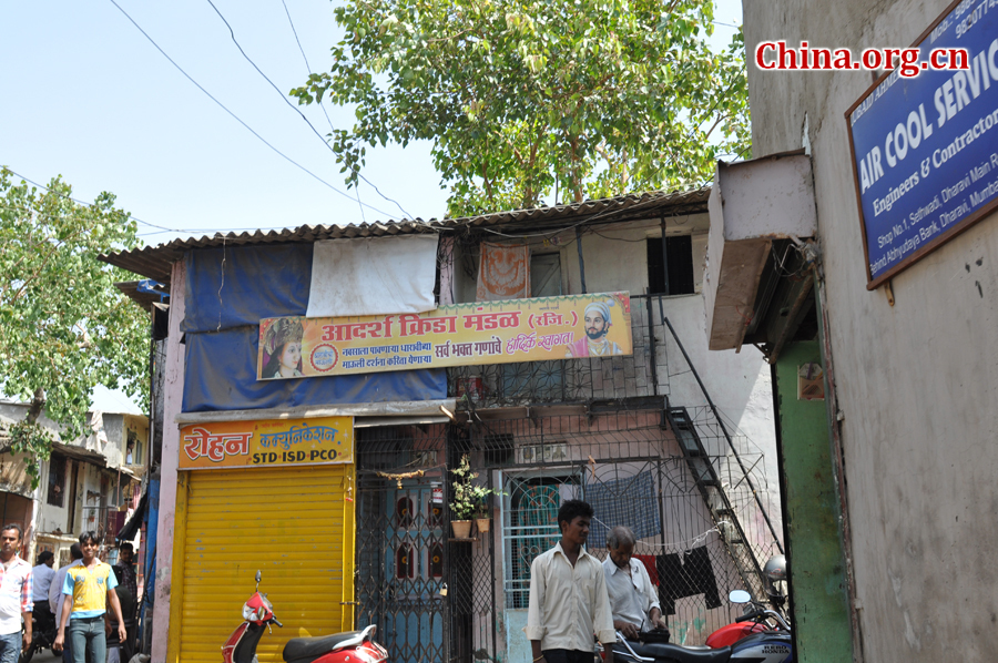 Photo taken on April 29 shows a slum in Mumbai, India. Mumbai is the capital of the Indian state of Maharashtra. It is the most populous city in India, and the fourth most populous city in the world. 