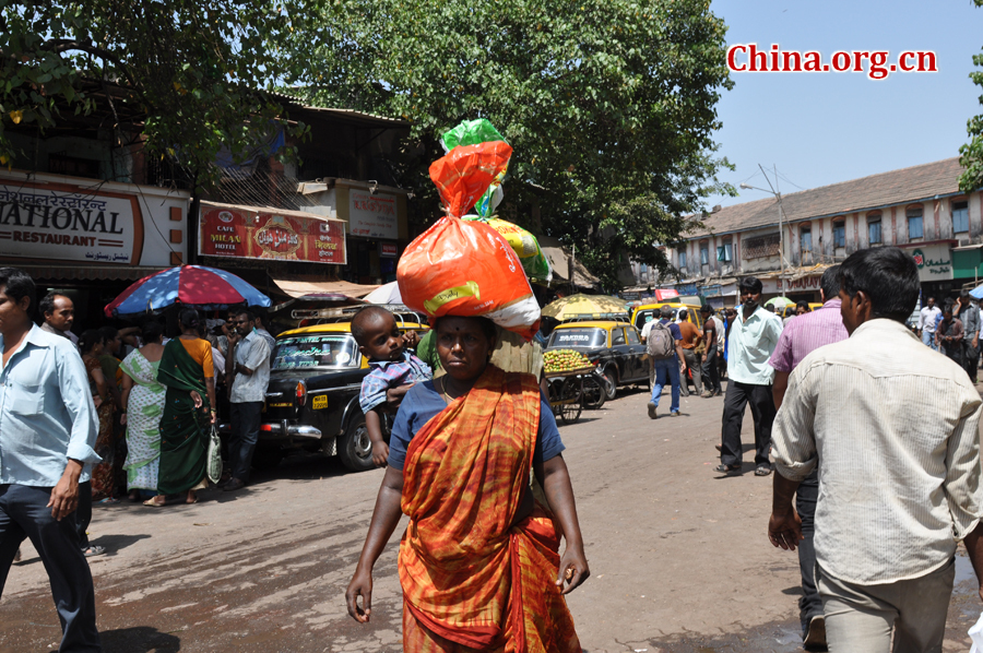 Photo taken on April 29 shows a slum in Mumbai, India. Mumbai is the capital of the Indian state of Maharashtra. It is the most populous city in India, and the fourth most populous city in the world. 